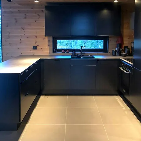 Modern With Views Of Mountain *