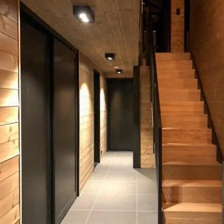 Modern With Views Of Mountain Feriehus *