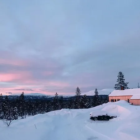 Modern With Views Of Mountain Feriehus *